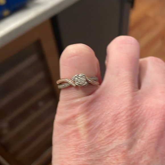 Multi diamond halo promise ring - Picture 4 of 9
